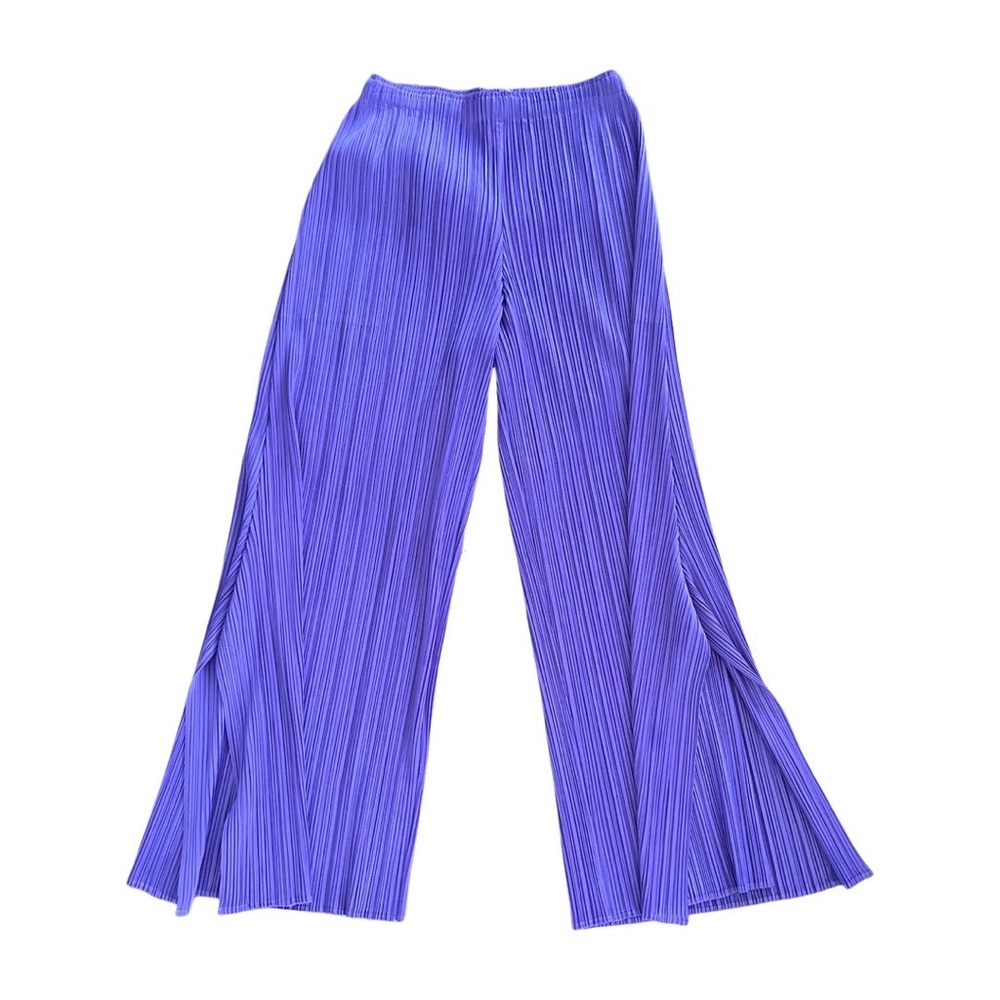 Pleats Please Issey Miyake